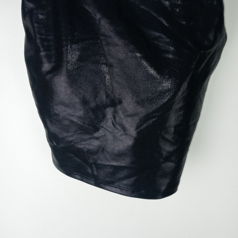 Old Navy Low Powersoft Sports Bra/Top Size M - Picture 3 of 13